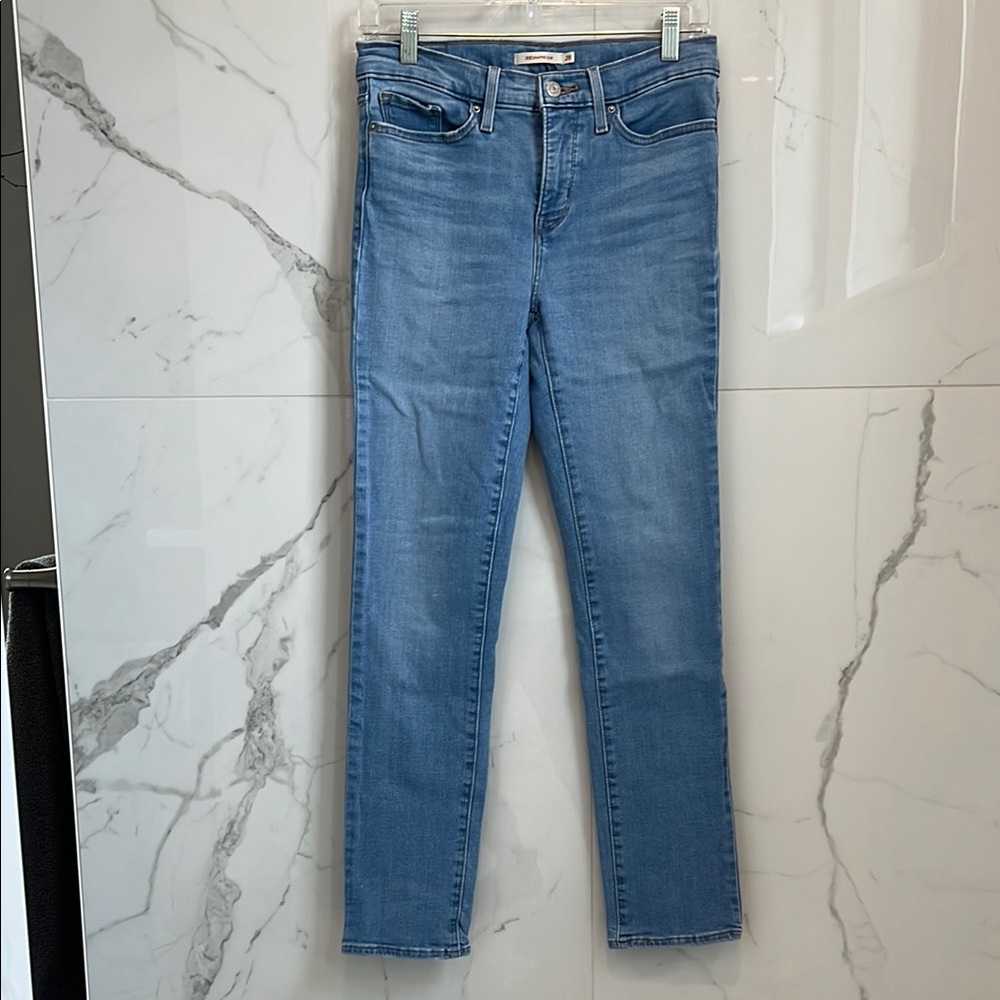 Women's Light Blue Jeans
